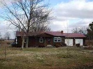 1956 Elora Rd, Huntland, TN 37345
