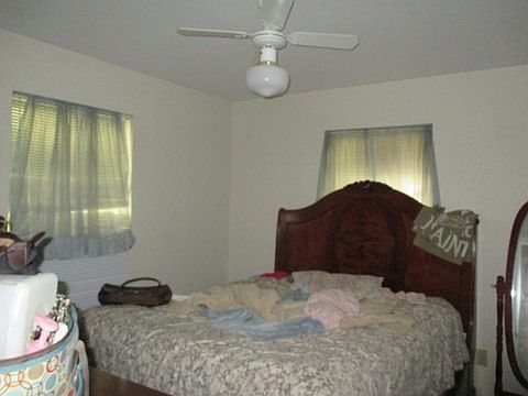 5th image of 15 Broadway Cir