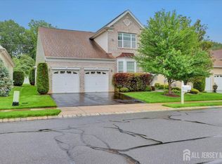 56 Kings Mill Rd, Monroe Township, NJ 08831