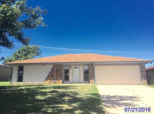 8617 N Eagle Ln, Oklahoma City, OK 73132