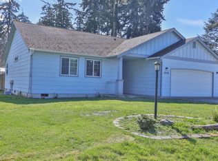 2579 Olympic Dr, Oak Harbor, WA 98277