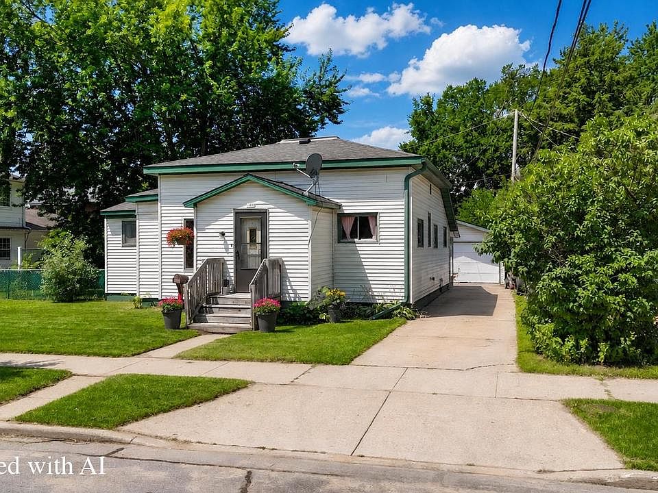 1st image of 1916 WYATT AVENUE