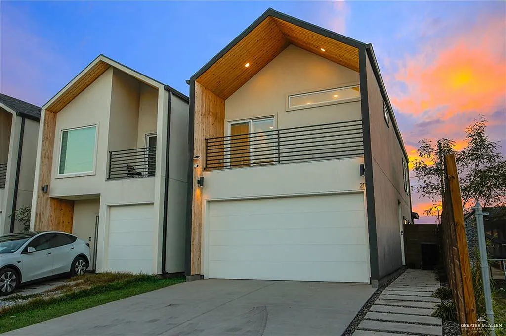 3 bed, 2.5 bath, 1531 sqft, $1,850 — Photo 2