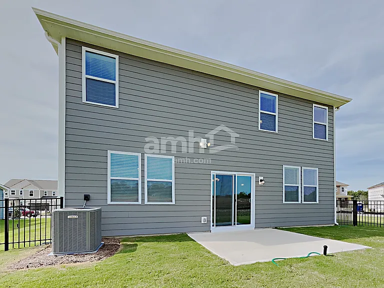 141 Twin River Dr — Photo 21