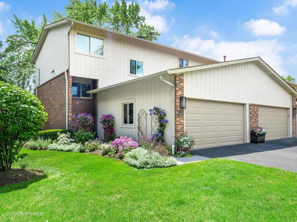 19W165 Theresa Ln, Oak Brook, IL 60523