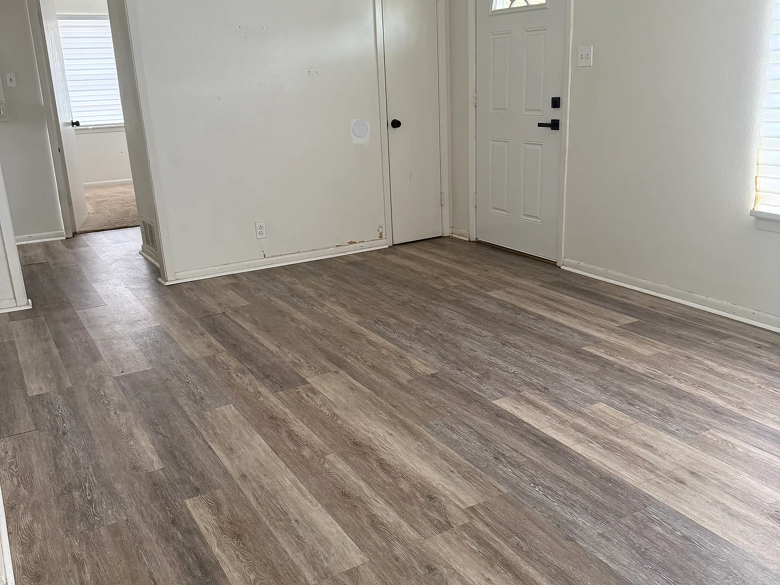 3 bed, 1210 sqft, $1,000 — Photo 3