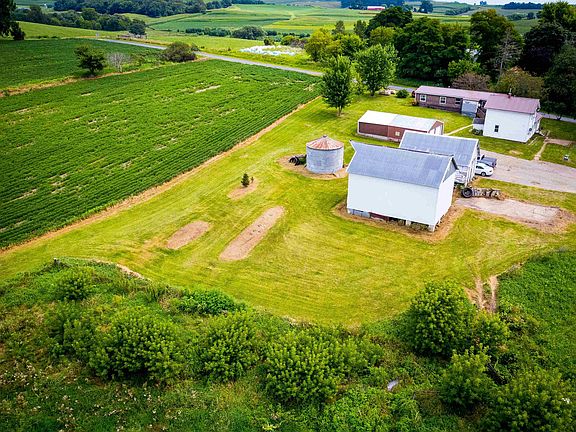 3rd image of E17596 State Highway 33/82