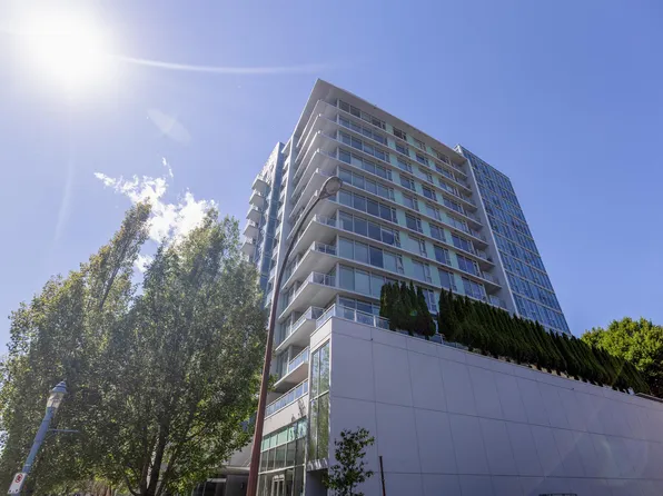 7373 Westminster Hwy #1203, Richmond, BC V6X 0B5