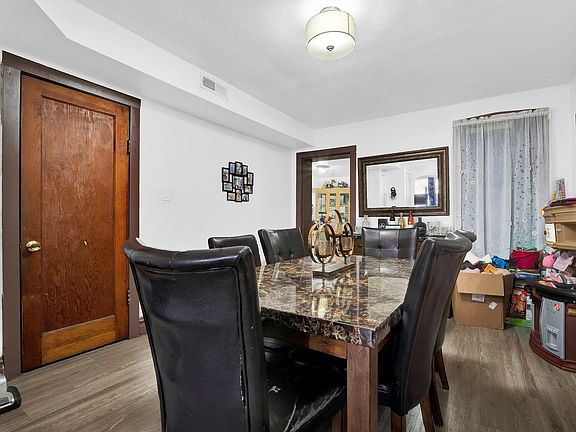 4th image of 3607 S Wolcott Ave