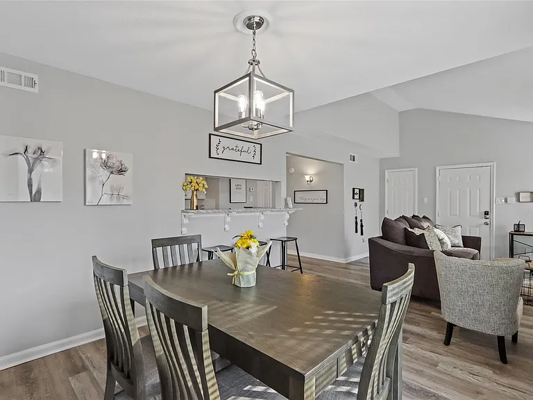 7200 T C Jester Blvd #3103 — Photo 2