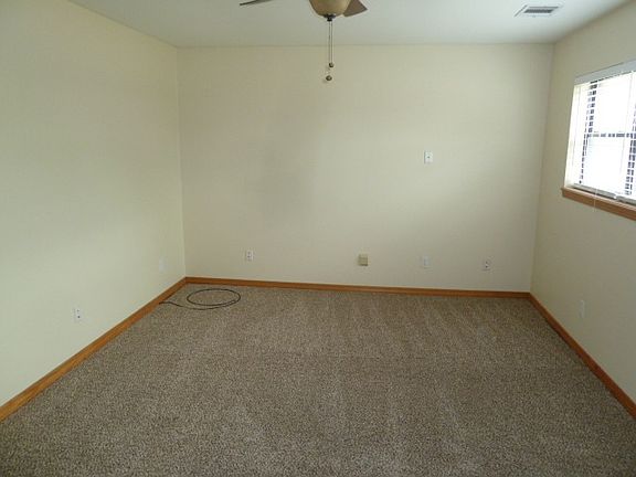 4th image of 2509 Conrad St