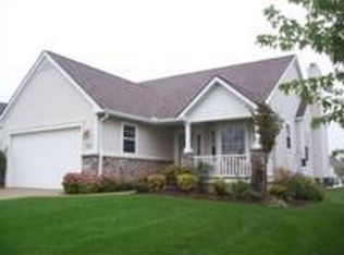 3416 Huron View Ct, Dexter, MI 48130