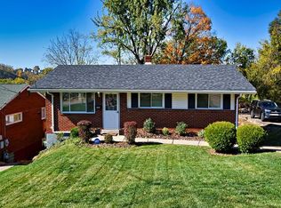 5304 Adobe Dr, Pittsburgh, PA 15236