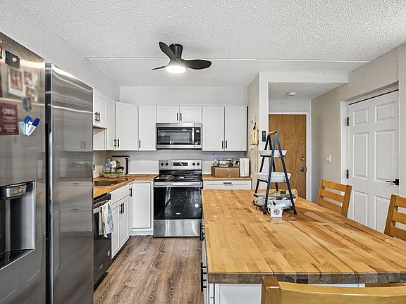 3rd image of 20 Nahant Pl Unit 307