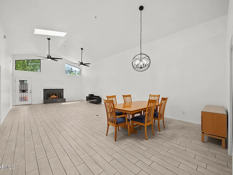 8479 N 84th Pl — Photo 22