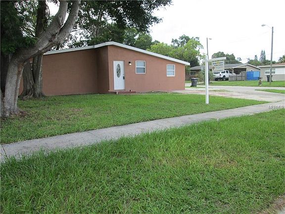 4th image of 4901 Town N Country Blvd