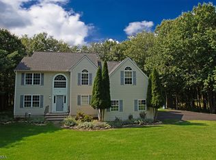 3 Cliffside Way, Andover, NJ 07821