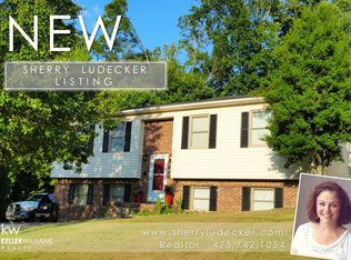 151 Valley Crest Dr, Mt Carmel, TN 37645
