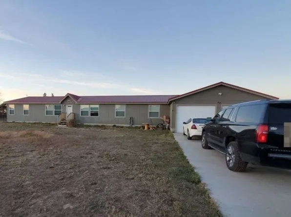 42 Valley Dr, Fort Bridger, WY 82933