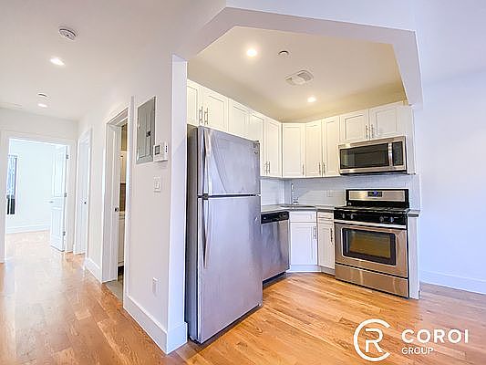 1st image of 226 Vernon Ave #2A