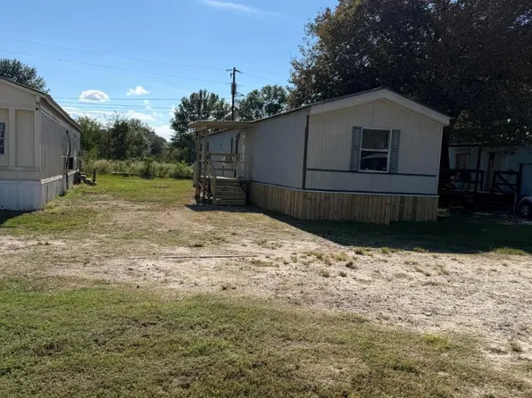 2485 Fm 350 S #4, Livingston, TX 77351