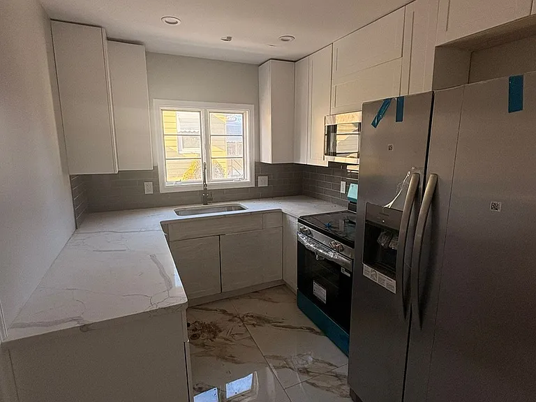 2924 Putty Hill Ave — Photo 5