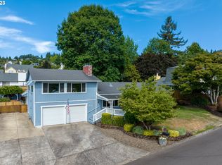 226 SW Hemlock St, Dundee, OR 97115