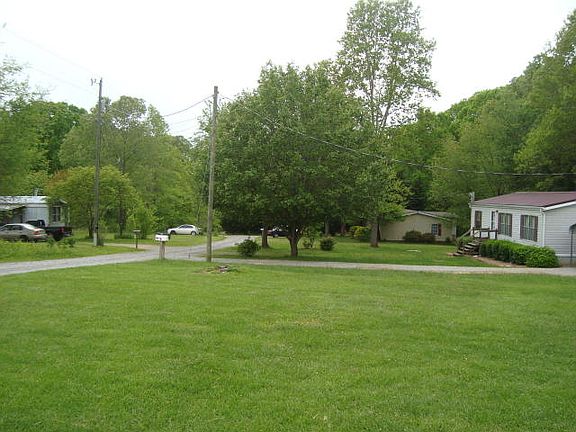 3rd image of 126 Williamsburg Dr