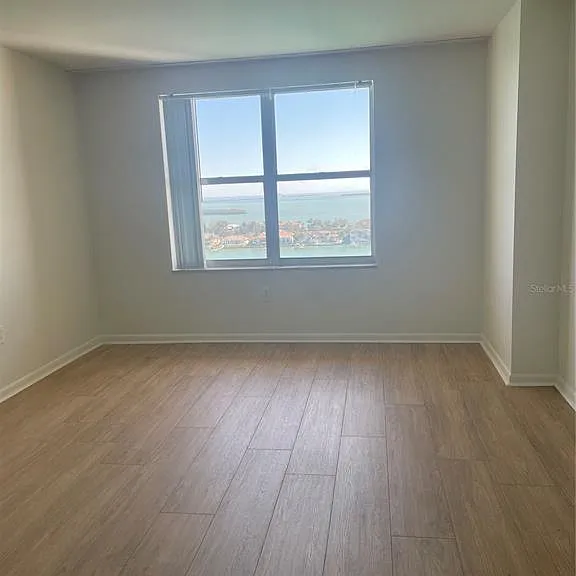 5200 Brittany Dr S #1804 — Photo 23
