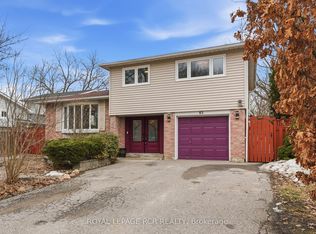 65 Mark St, Aurora, ON L4G 3J4