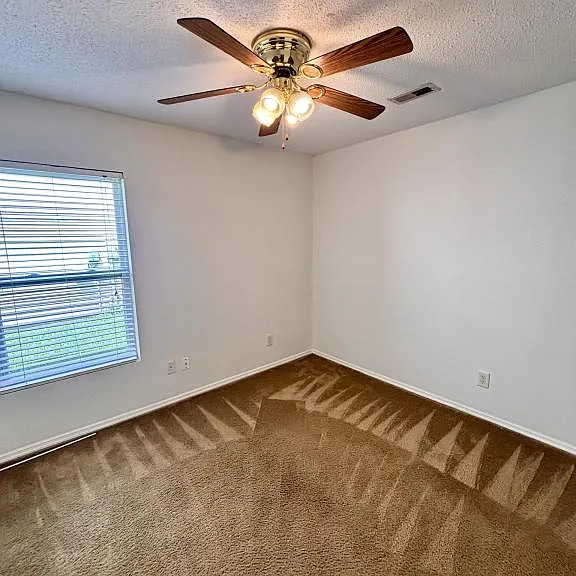 199 Bellegrove Dr — Photo 23