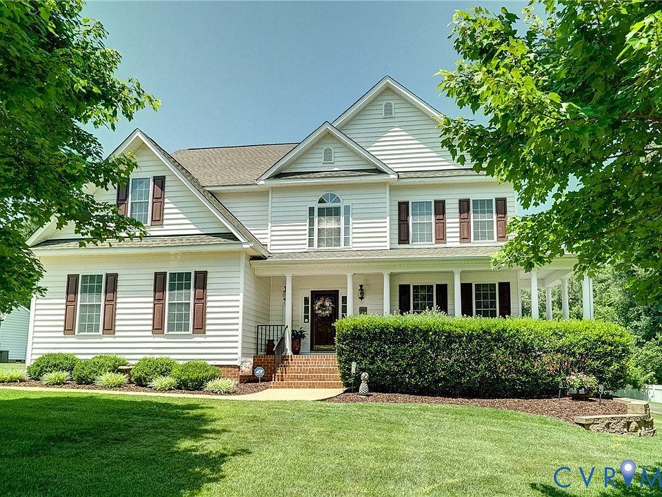 1st image of 11028 Slenderleaf Dr