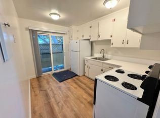 56 Centre St #6, Mountain View, CA 94041