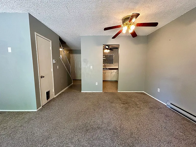 345 NE 105th St — Photo 9