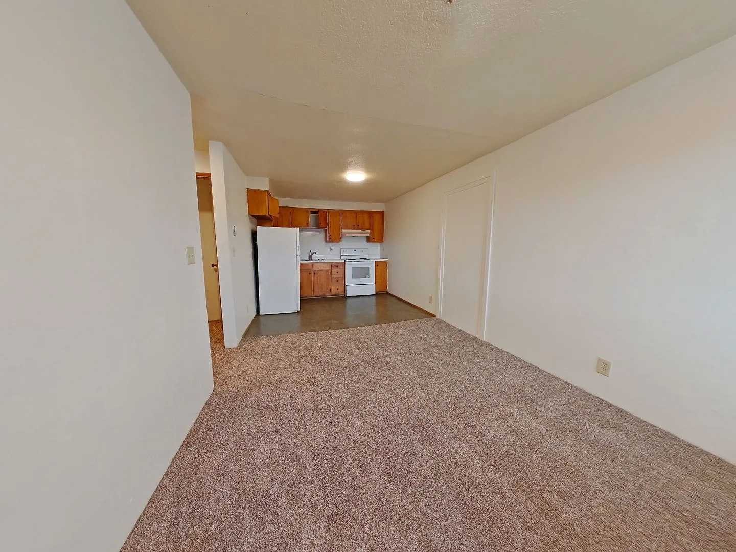 1754 West 11th Ave — Photo 2