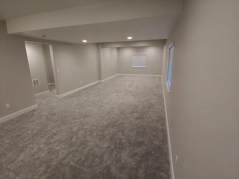 1042 Woodgate Ct — Photo 34