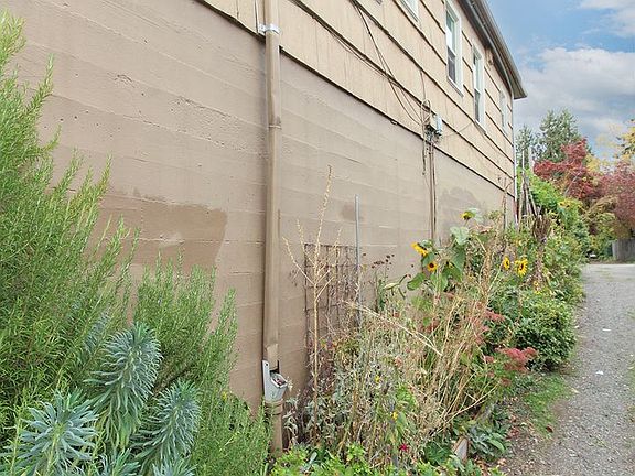 2nd image of 5944 & 5948 NE 30th Ave