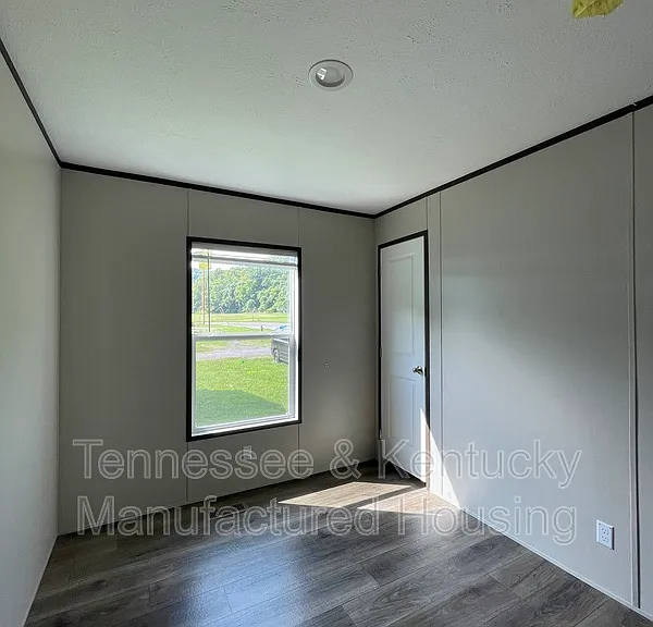 339 Hillsdale Estates Ln — Photo 7