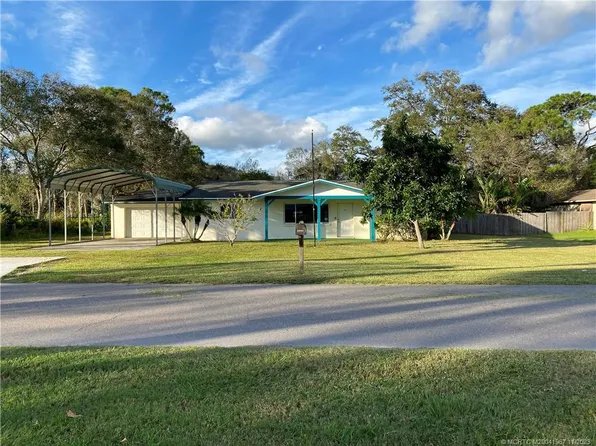 2890 Rainbow Dr, Fort Pierce, FL 34981