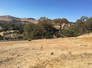 5242 Oakridge Dr, Fairfield, CA 94534