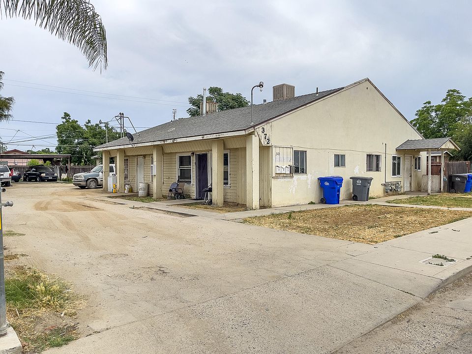 1st image of 372 S Ventura Avenue