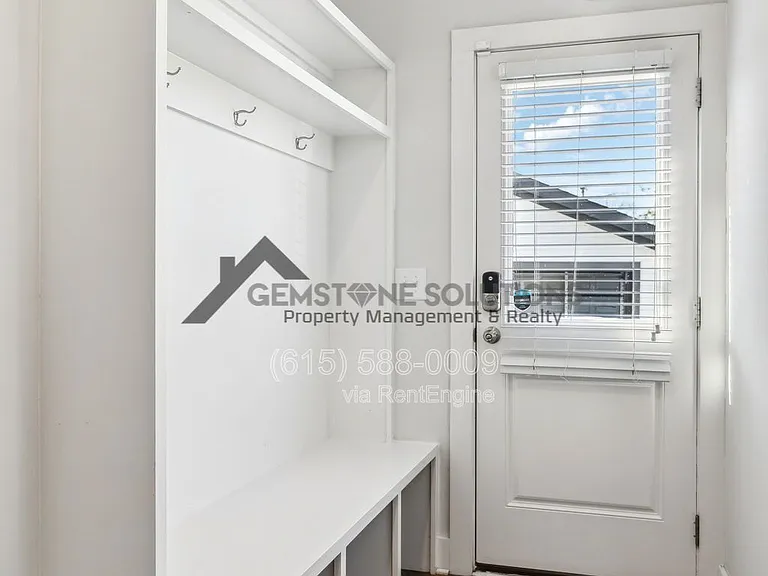 1609B 9th Ave N — Photo 36