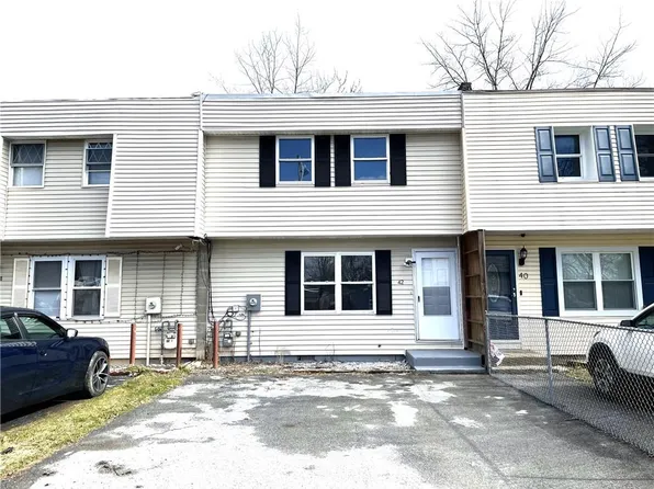 42 Sheffield Drive, Middletown, NY 10940