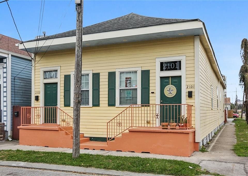 1st image of 2101-03 4th St