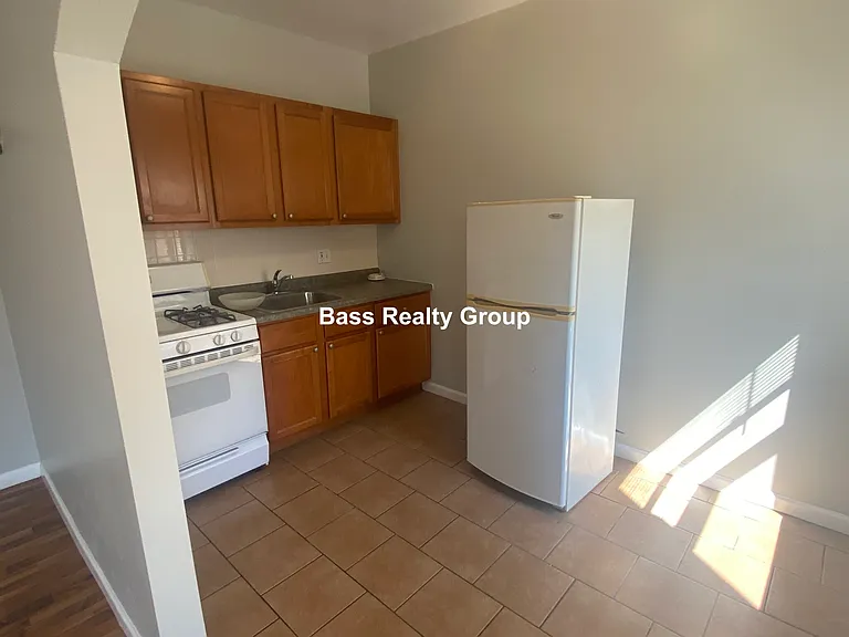 1723 W Estes Ave #210 — Photo 7