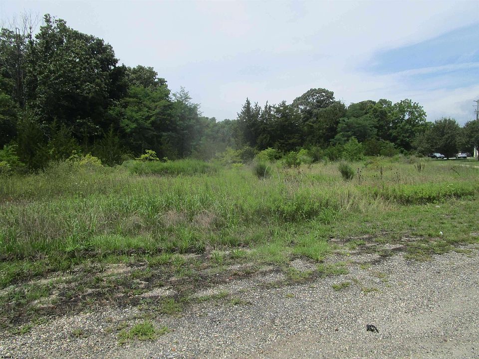 2nd image of 760 N Rte #47