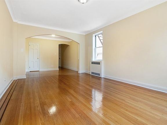 2nd image of 7238 113th St APT 3E