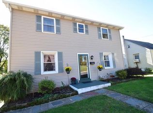 836 W State St, Coopersburg, PA