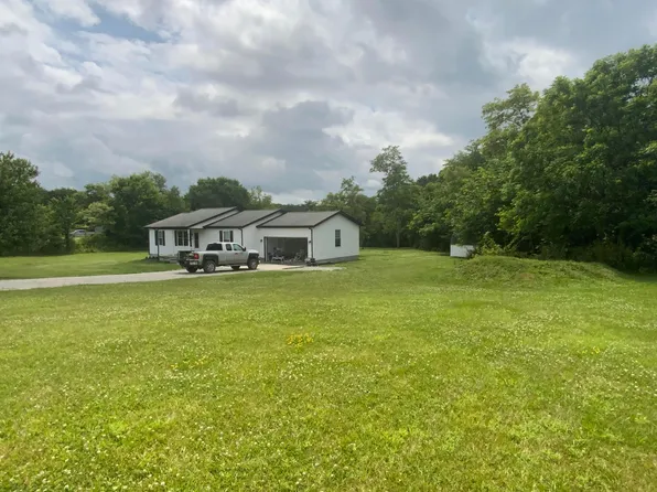 18750 Griffith Rd, Logan, OH 43138