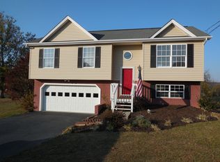 103 Meadowlark Dr, Jonesborough, TN 37659